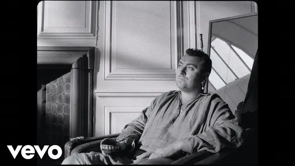 скачать клип Sam Smith - Love Me More