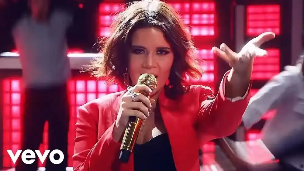 скачать клип Zedd - The Middle