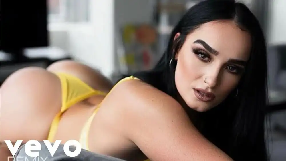 скачать клип Night Lovell and Bones - Bottom Top