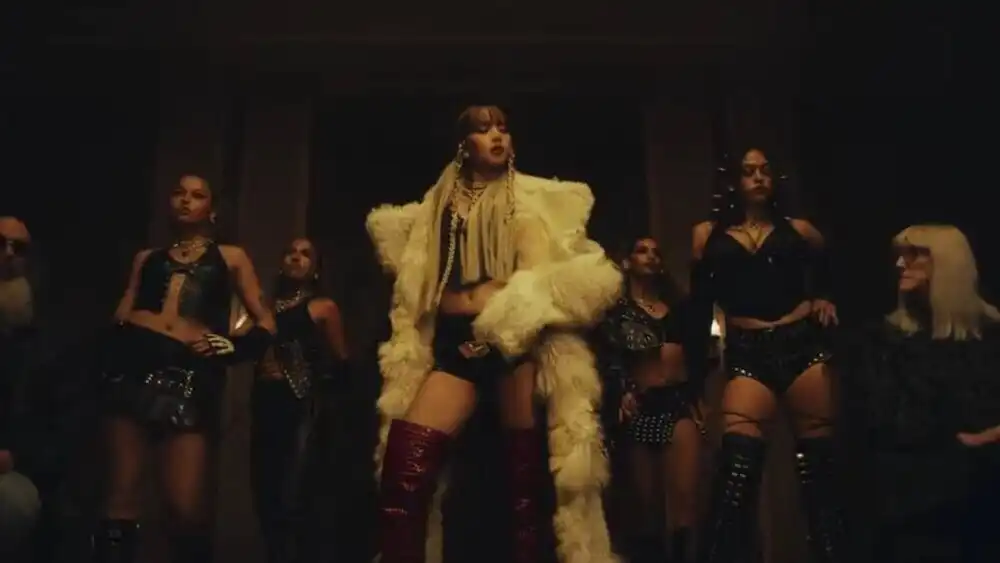 скачать клип LISA - FUTW