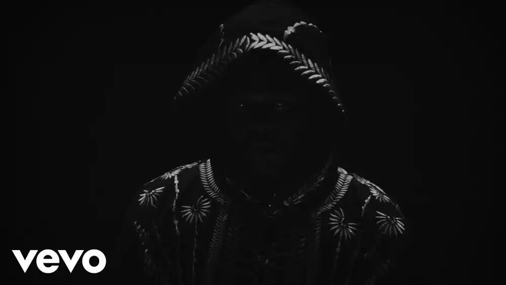 скачать клип The Weeknd - Cry For Me