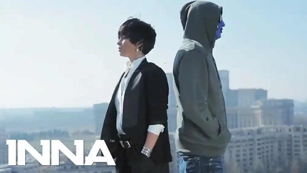 Carlas Dreams feat. INNA - P.O.H.U.I.