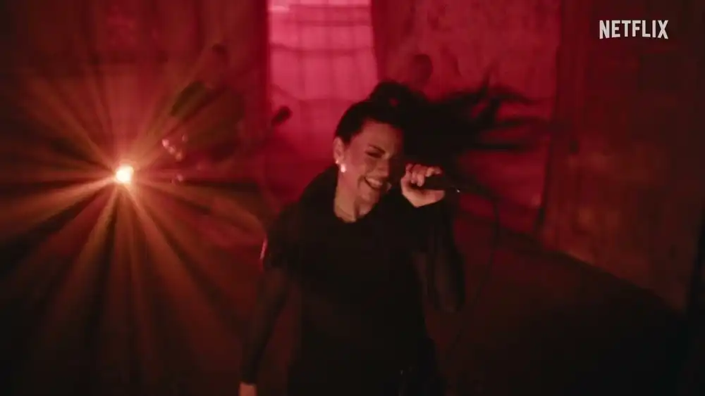 скачать клип Evanescence - Afterlife