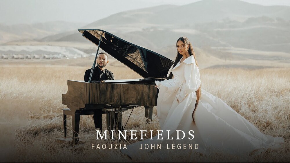 скачать клип Faouzia, John Legend - Minefields