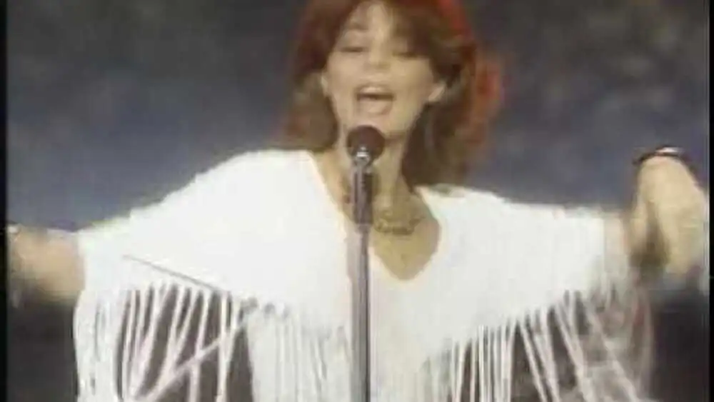 скачать клип Arabesque - Midnight dancer