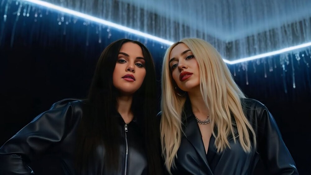 скачать клип Selena Gomez, Ava Max, Flo Rida - My Permission