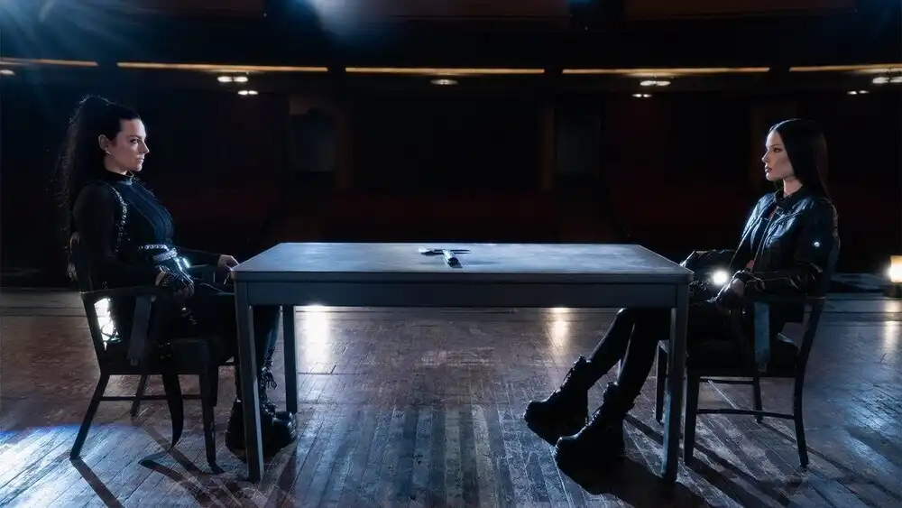 Halsey, Amy Lee - Hand That Feeds