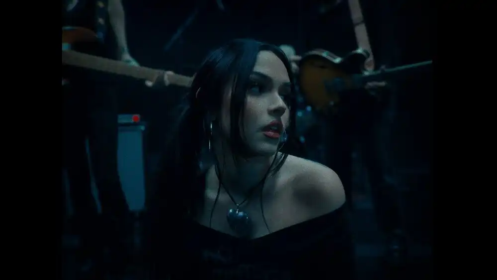 Maggie Lindemann - decode