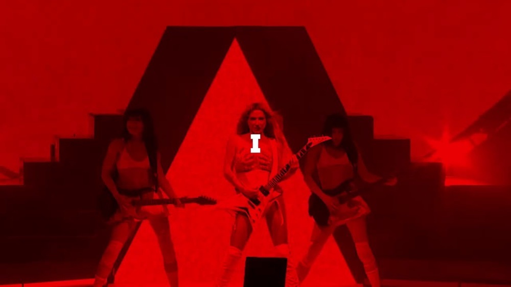 скачать клип Kesha - RED FLAG.