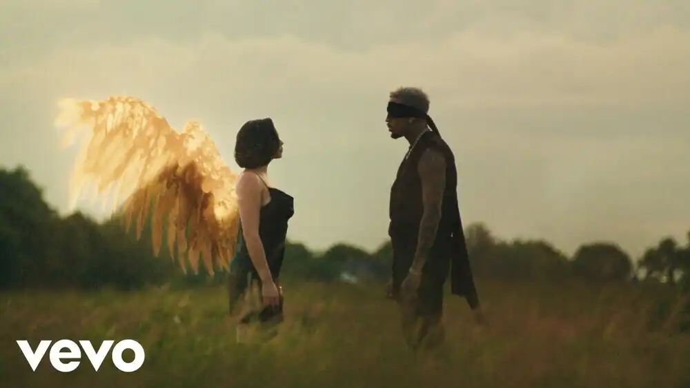 Chris Brown - Holy Blindfold