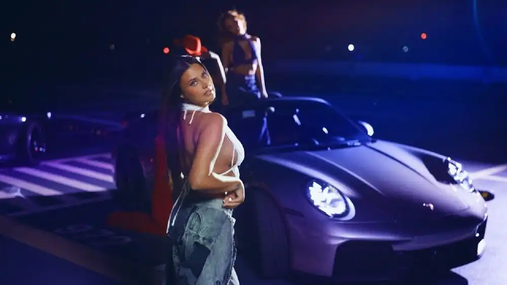 скачать клип ANTONIA - S.O.S.