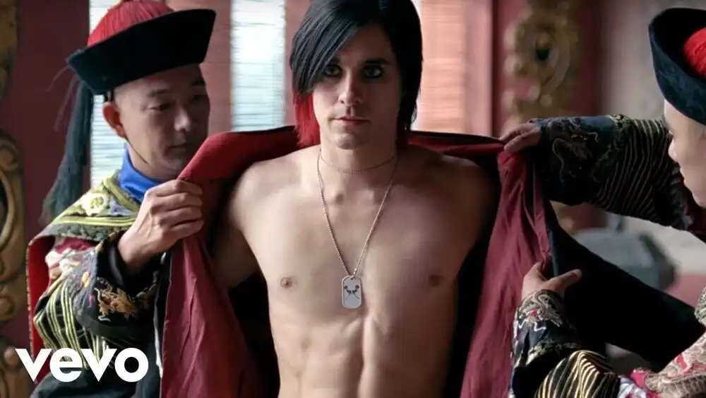 скачать клип Thirty Seconds To Mars - From Yesterday