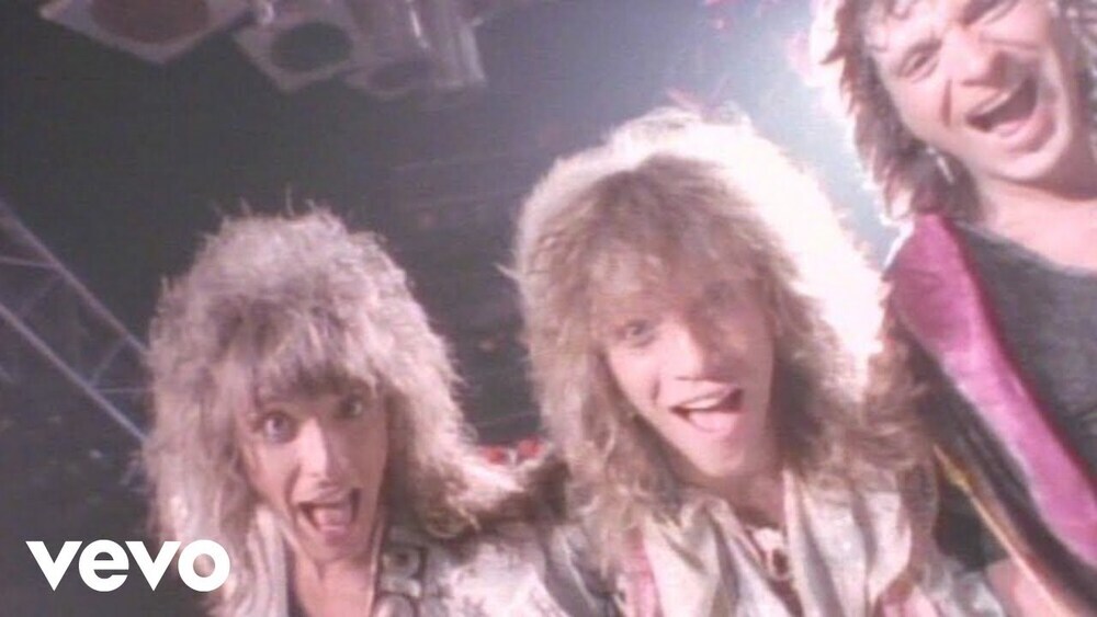 скачать клип Bon Jovi - You Give Love A Bad Name