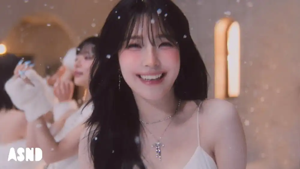 fromis_9 - white melancholy