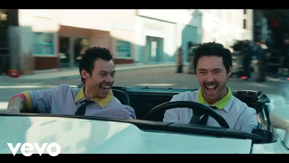 скачать клип Harry Styles - American Girls