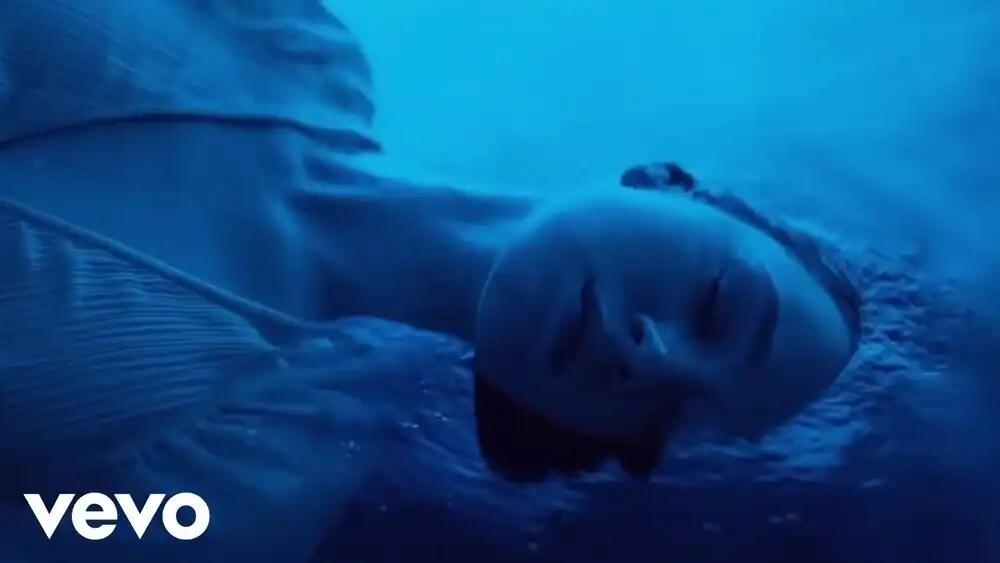 скачать клип KONOSOO, NNX LXSY - GLADIATOR