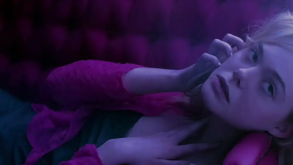 скачать клип Skeler - In My Mind