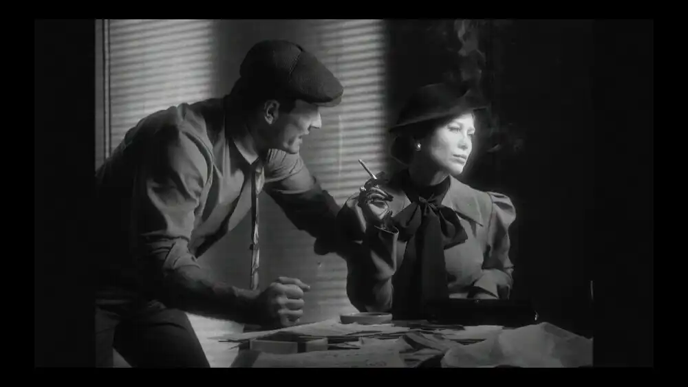 скачать клип Юлия Беретта - ПО СЛЕДАМ