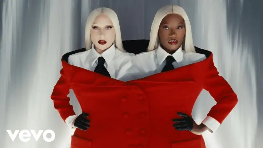 Lady Gaga, Doechii - RUNWAY