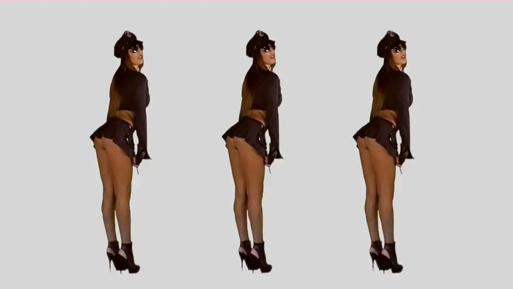Village Girls - Kick it