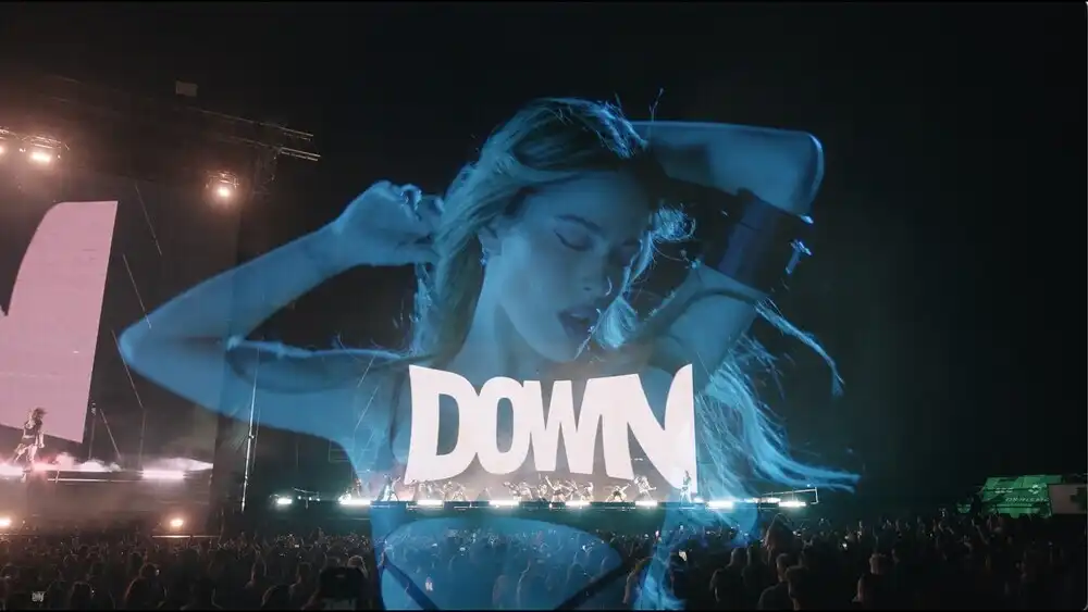 скачать клип TINI - Down - Live