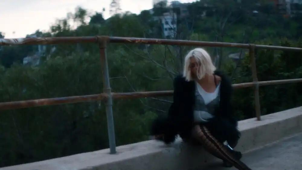 Bebe Rexha - Night Falls