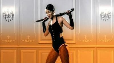 скачать клип Rihanna feat. Jay-Z - Umbrella