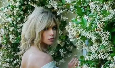 скачать клип Вера Брежнева - Бессонница