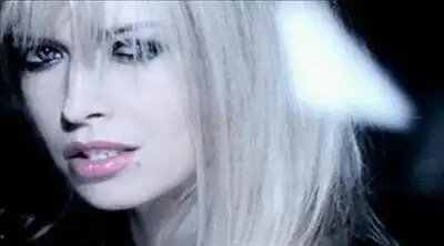 скачать клип Вера Брежнева - Нирвана