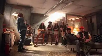 скачать клип Би-2 - Девушки