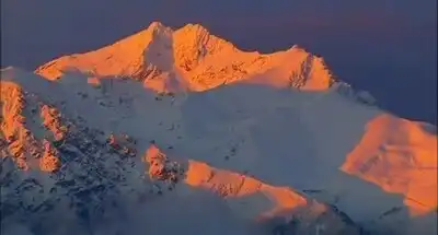 Скачать клип