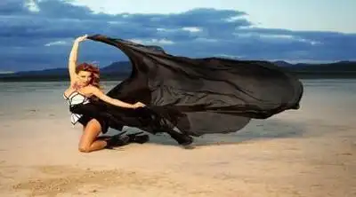 скачать клип Алина Артц - Со мной по-другому нельзя