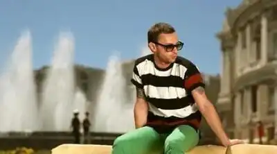 скачать клип Звери - Никуда не надо