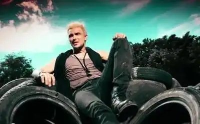 скачать клип Инь-Ян - Инопланетянин