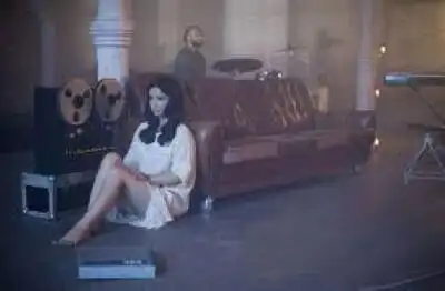 Скачать клип