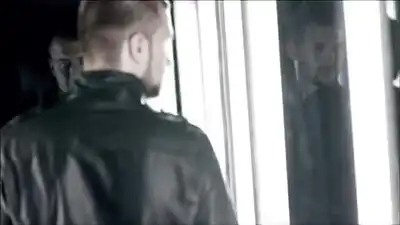 скачать клип Тамерлан и Алена - Мало мне