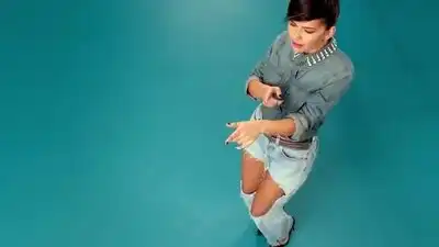 скачать клип Inna - Good Time ft. Pitbull