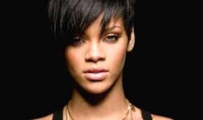 скачать клип Rihanna - Take A Bow