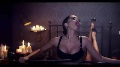 Скачать клип