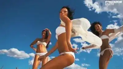 Скачать клип