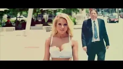 скачать клип Alex Gaudino feat. Mario - Beautiful