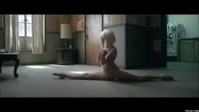 Скачать клип