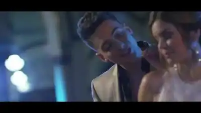 скачать клип Maluma - Addicted