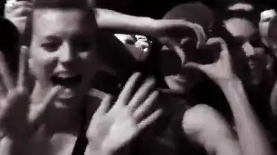 скачать клип Pitbull - Feel This Moment ft. Christina Aguilera