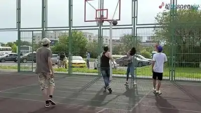 Скачать клип