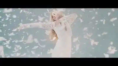 скачать клип Sandra N - Liar