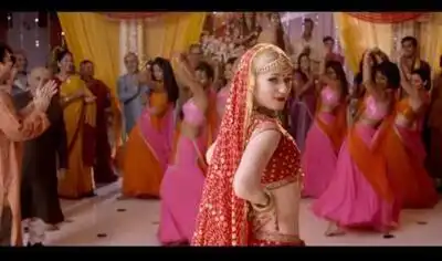 скачать клип Iggy Azalea - Bounce