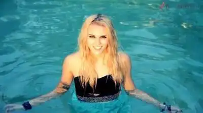 скачать клип Даша Русакова - Скука