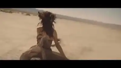 скачать клип Selena Gomez and The Scene - A Year Without Rain