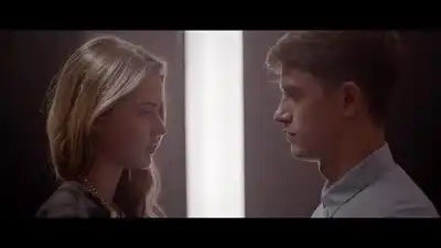 скачать клип Disclosure - Latch feat. Sam Smith